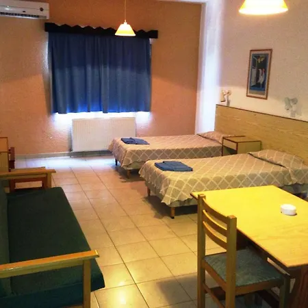 Aparthotel Carina
